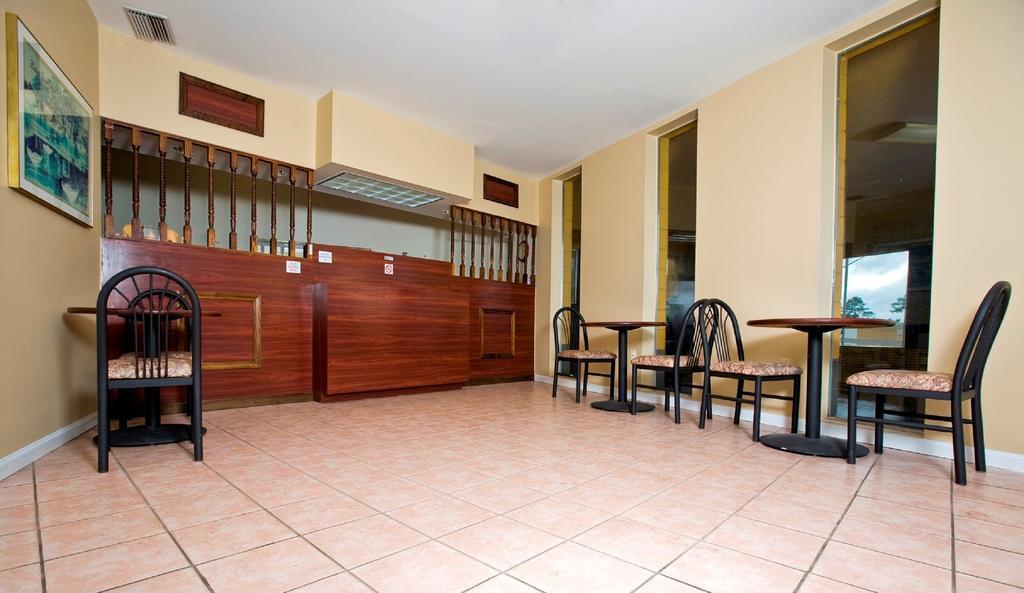Budget Inn - Palatka Étterem fotó
